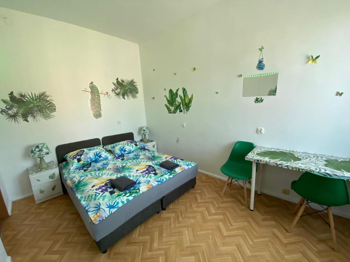 Jungle Rooms Gdansk Ngoại thất bức ảnh