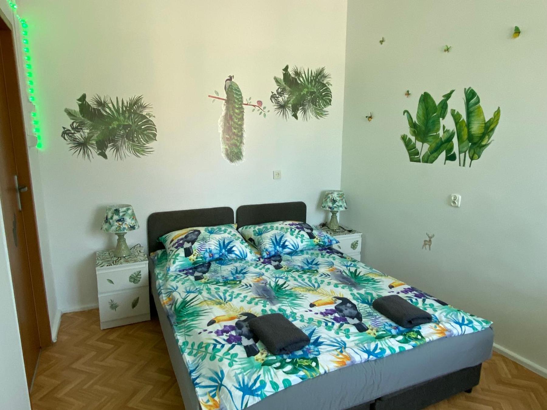 Jungle Rooms Gdansk Phòng bức ảnh