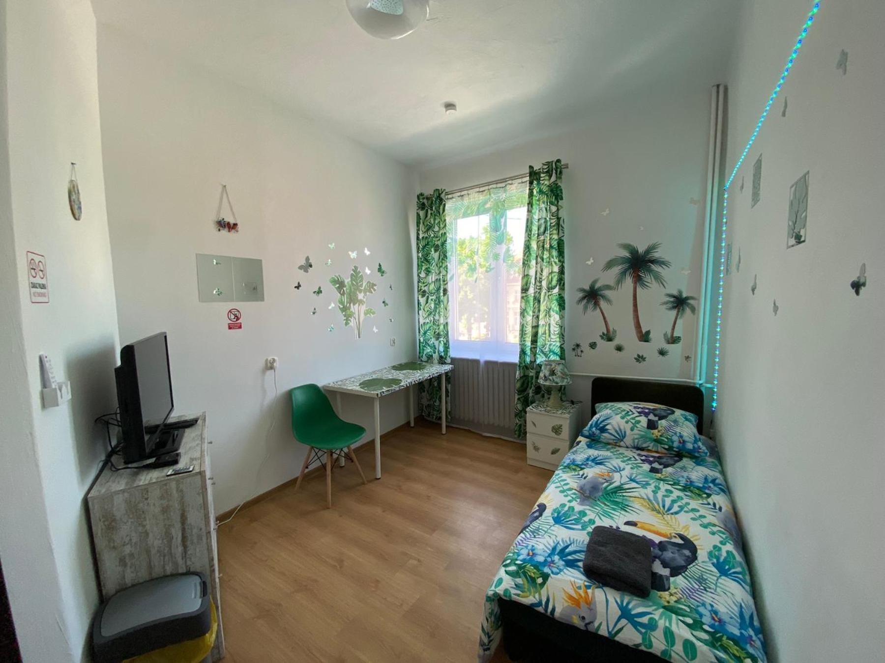 Jungle Rooms Gdansk Phòng bức ảnh