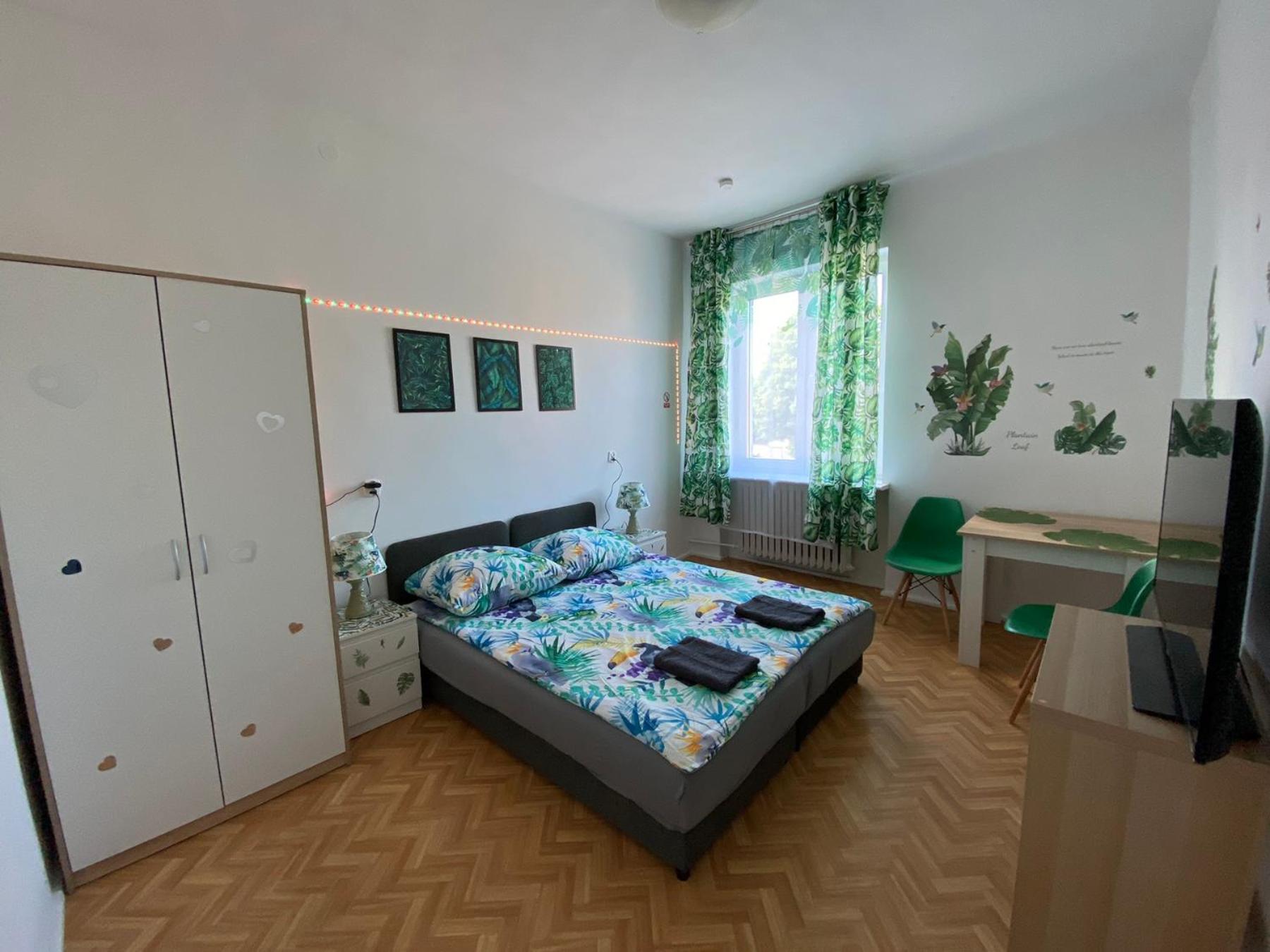 Jungle Rooms Gdansk Phòng bức ảnh